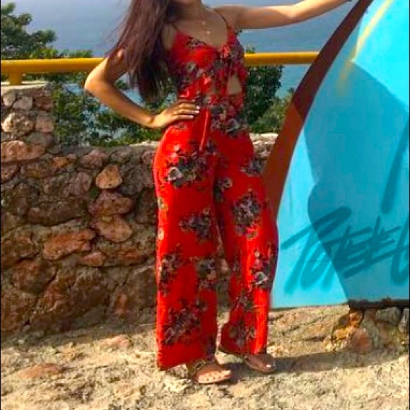 Sexy romper with open front - Picture 2 of 3